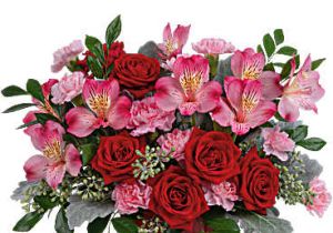 Teleflora's Enchanted Hearts